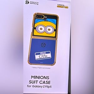 Minions suitcase for galaxy z flip 5